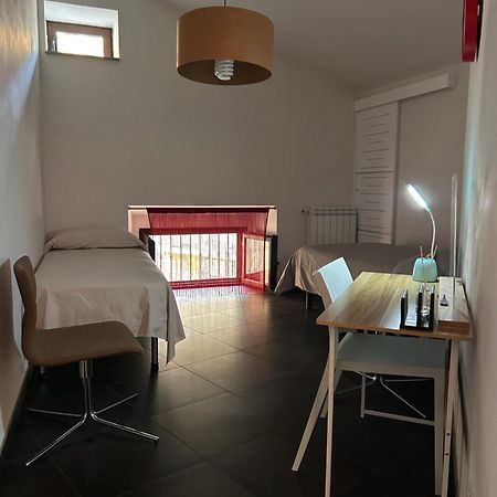 Elegante Appartamento Privato In Palazzo Storico Del XVIII - Pieno Centro Nikosia Exterior foto