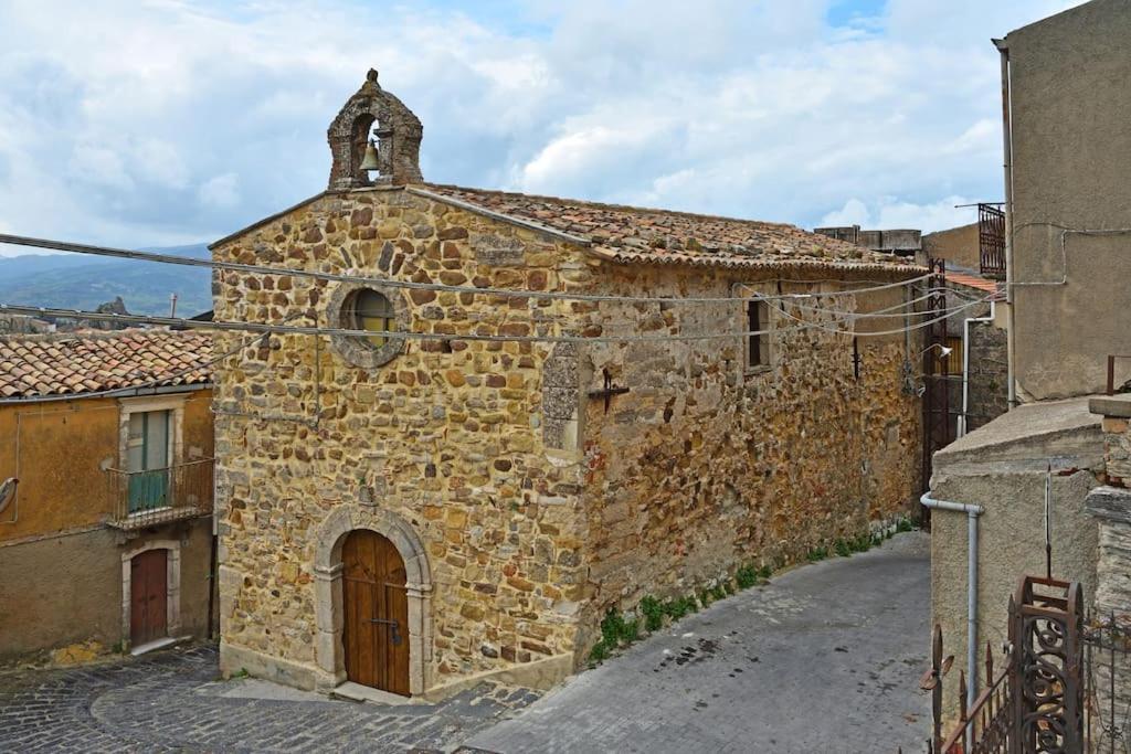 Elegante Appartamento Privato In Palazzo Storico Del XVIII - Pieno Centro Nikosia Exterior foto