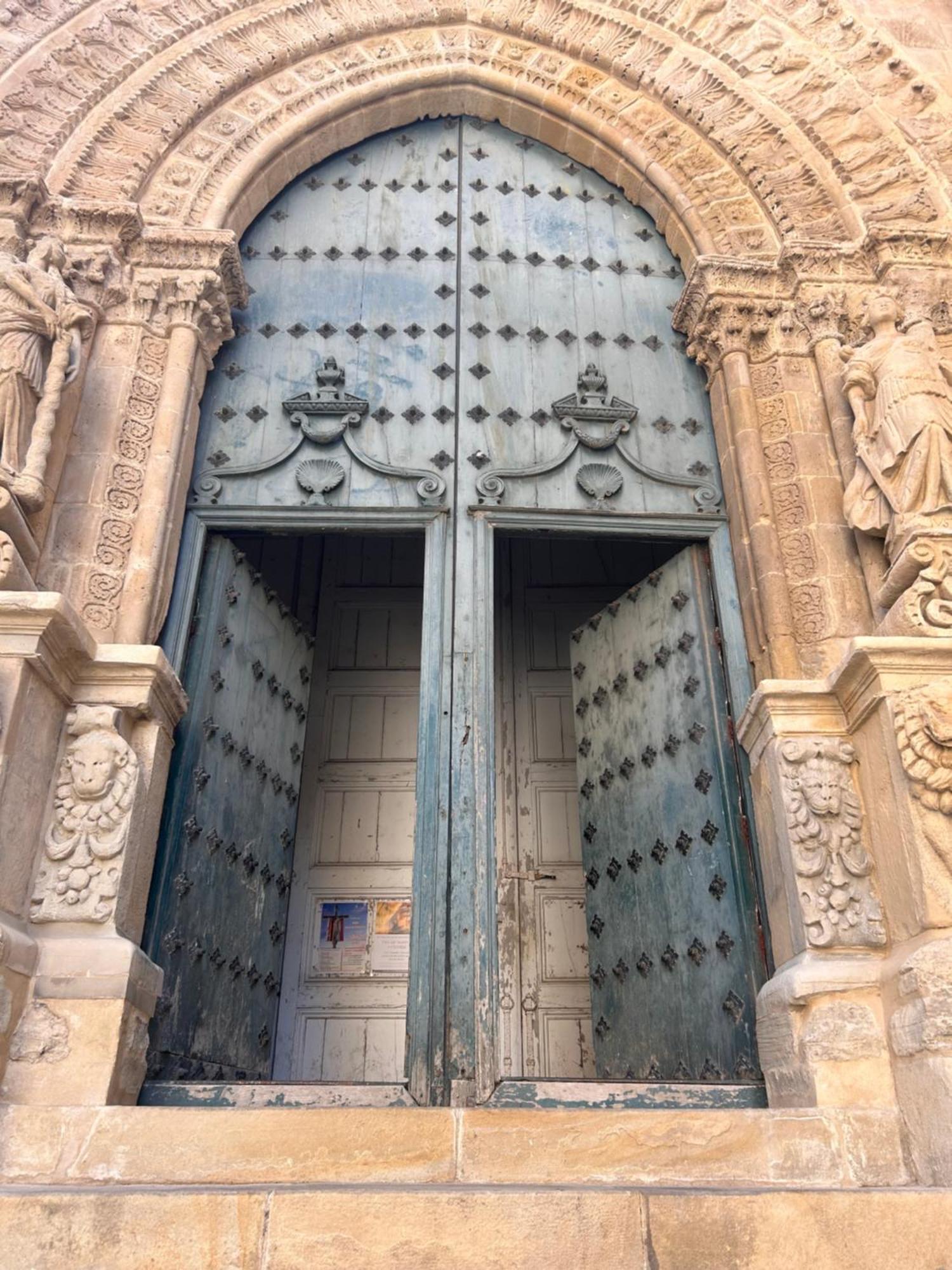 Elegante Appartamento Privato In Palazzo Storico Del XVIII - Pieno Centro Nikosia Exterior foto